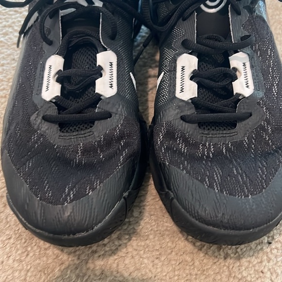Nike Giannis Immortality Basketball SZ 11.5 main image 5